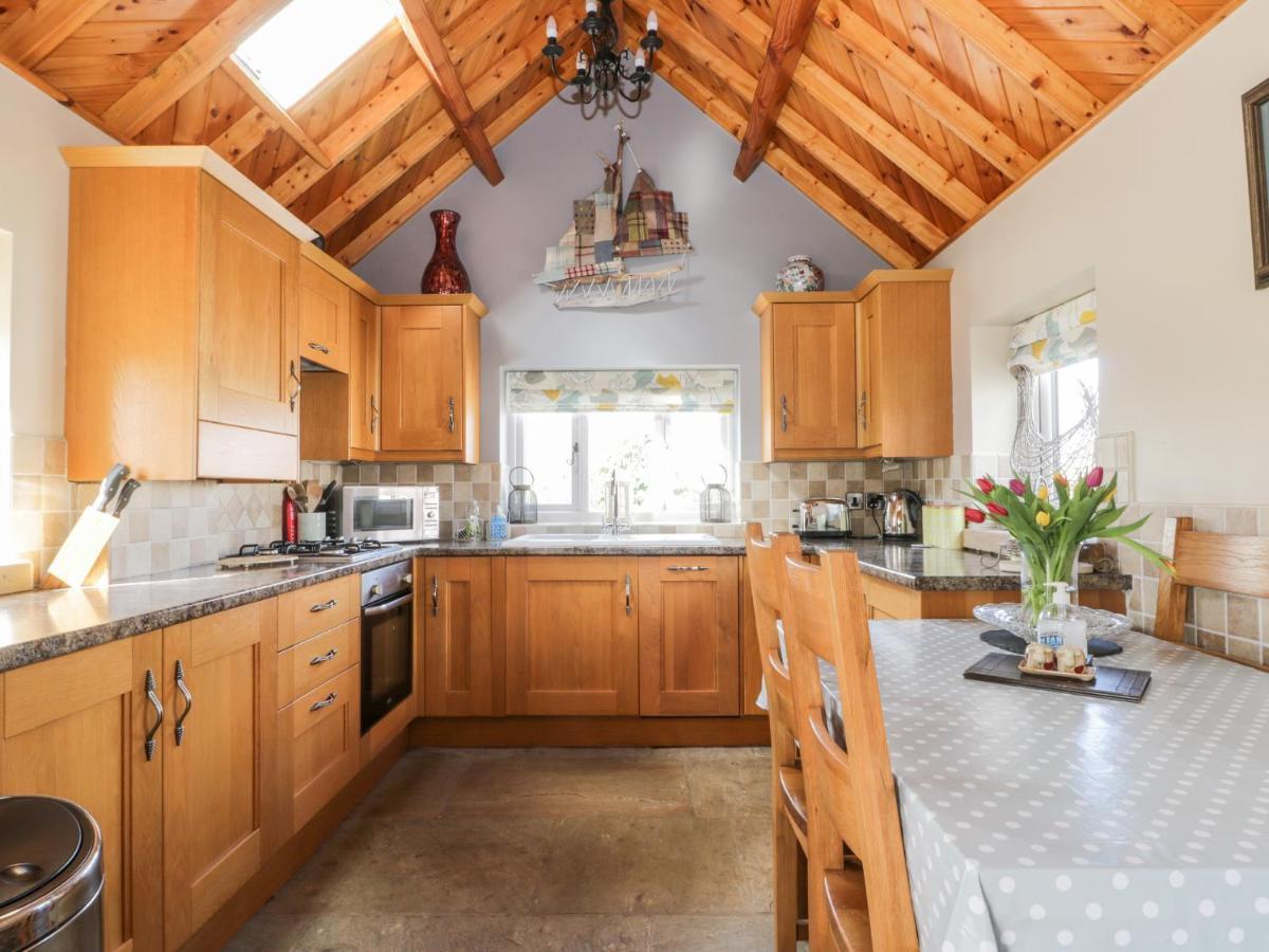 Stable Cottage Stoupe Brow Esterno foto